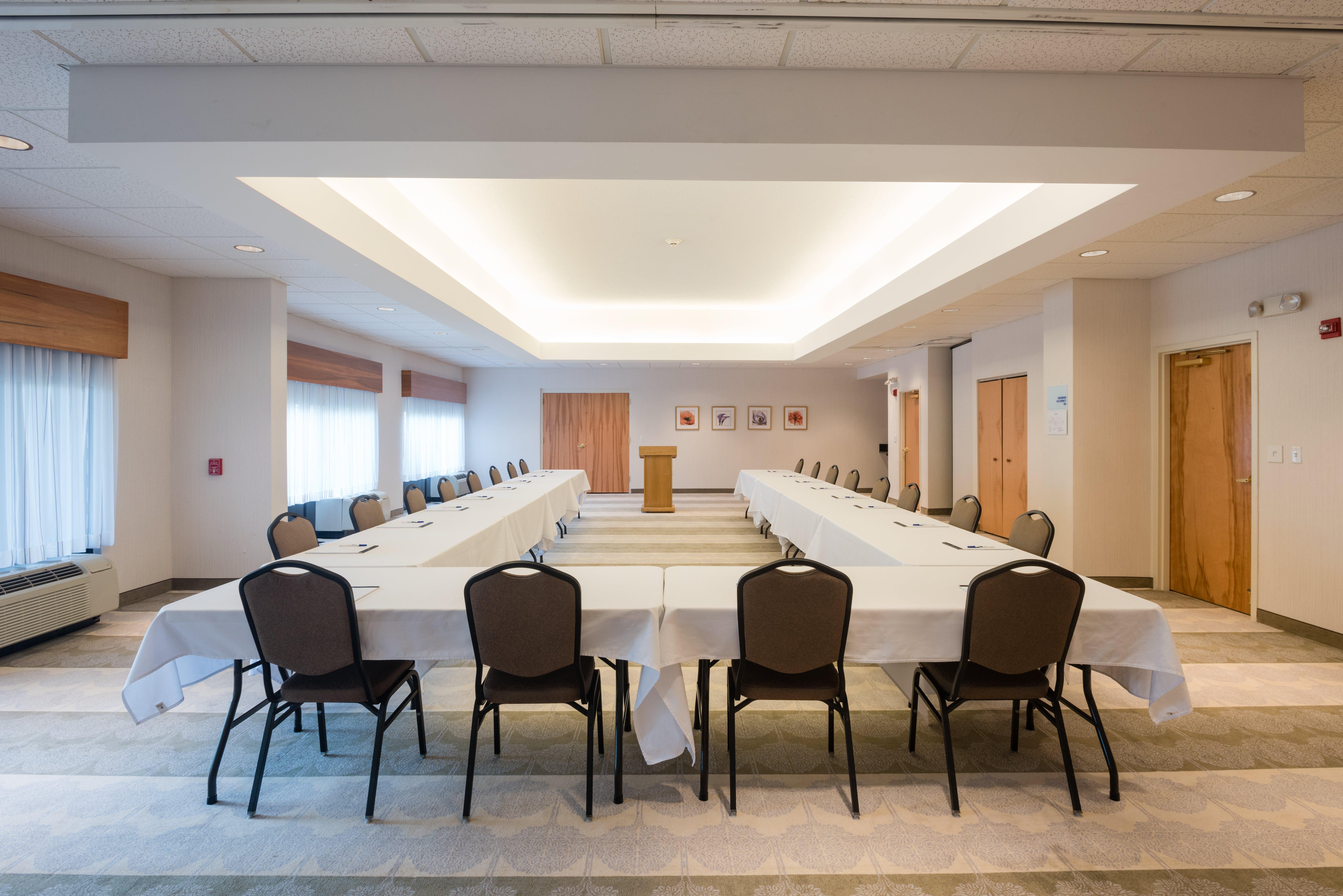 Holiday Inn Express Boone By Ihg Экстерьер фото