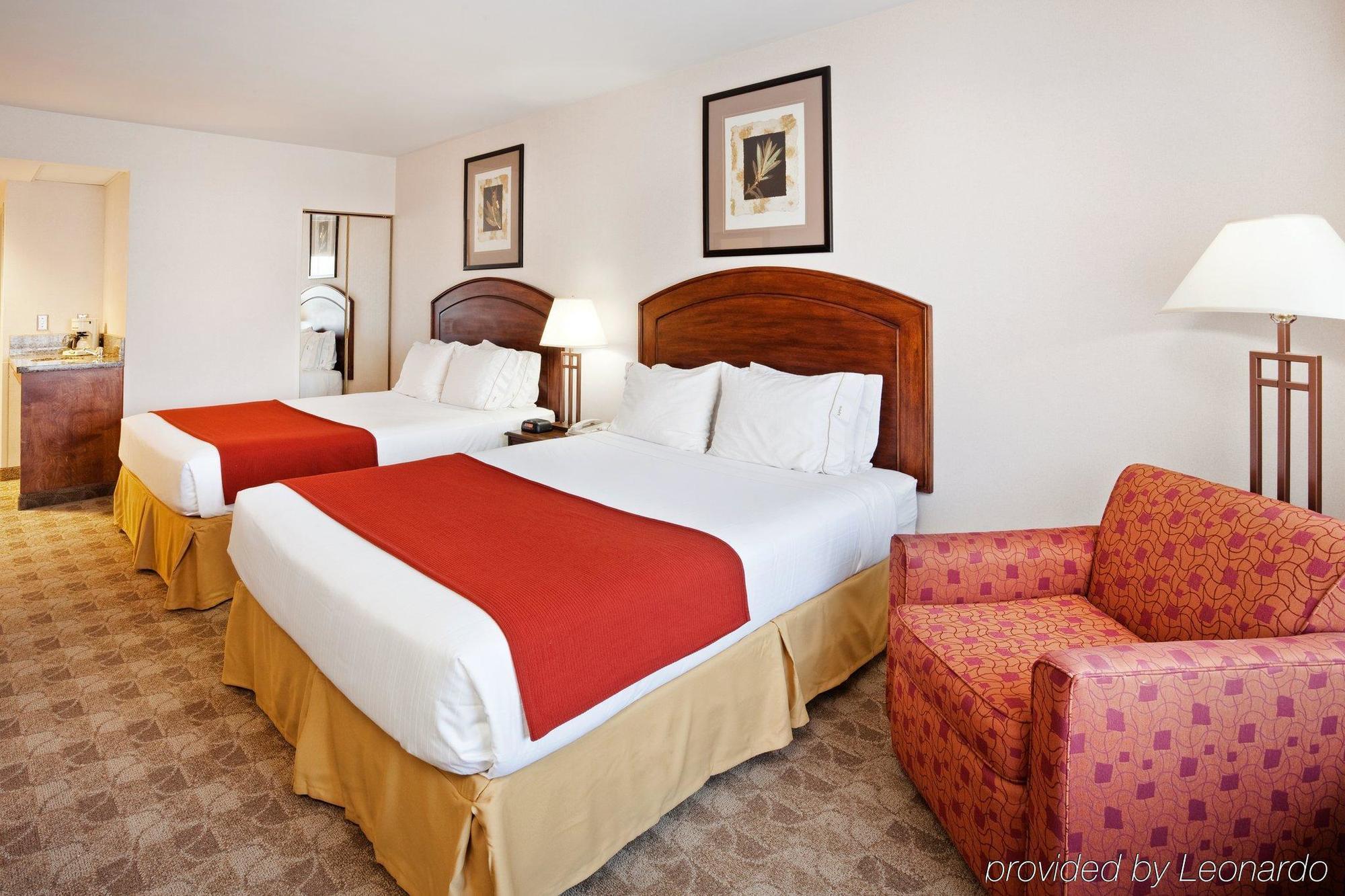 Holiday Inn Express Boone By Ihg Экстерьер фото