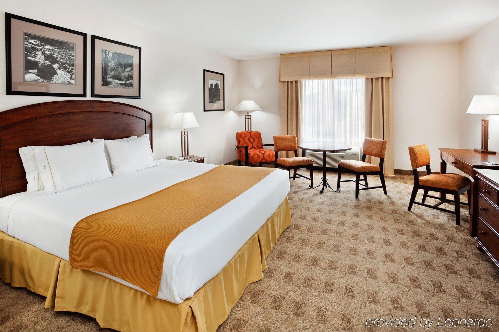 Holiday Inn Express Boone By Ihg Экстерьер фото