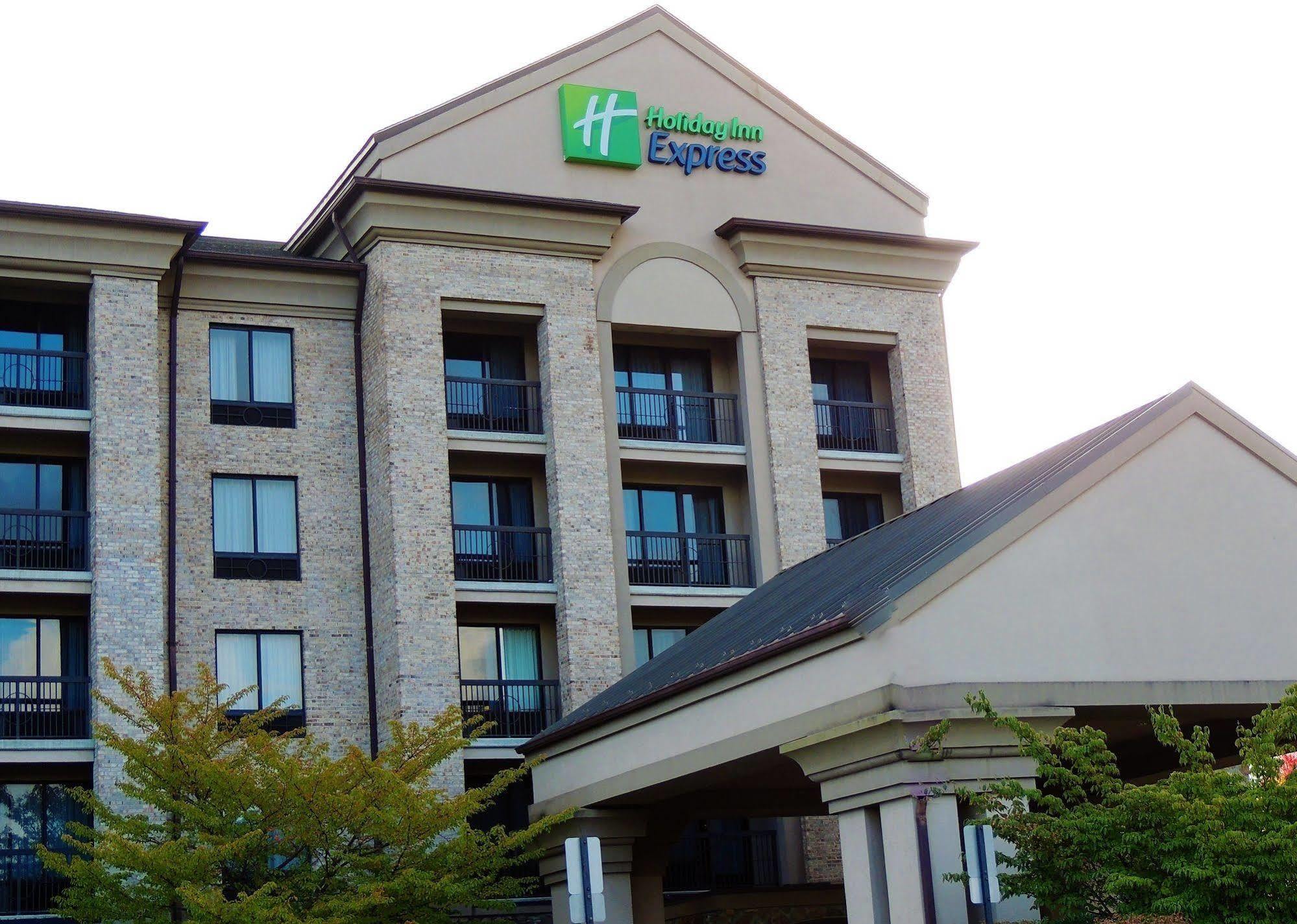 Holiday Inn Express Boone By Ihg Экстерьер фото